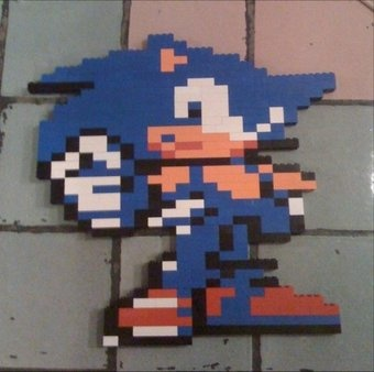 Illustration for article titled How To Make A Pixel Sonic Out of LEGO (And Bond With Your Kids)